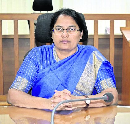 జెడ్పీ సీఈఓ రాహుల్ కలబుర్గికి బదిలీ 3