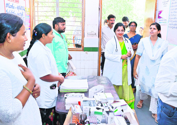 మహిళలు పౌష్టికాహారం తీసుకోవాలి1