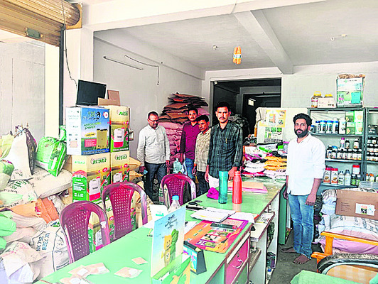 పాఠశాలల్లో ఆకస్మిక తనిఖీలు 2