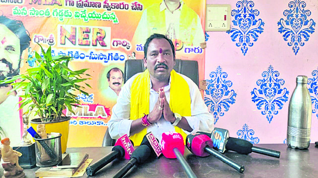 పాఠశాలల్లో ఆకస్మిక తనిఖీలు 3
