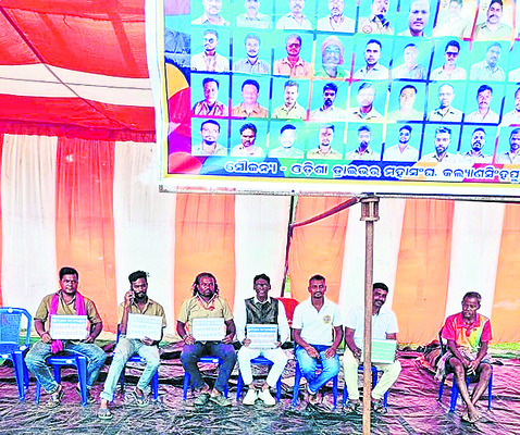 రవాణా వ్యవస్థలో ప్రతిష్టంభన1