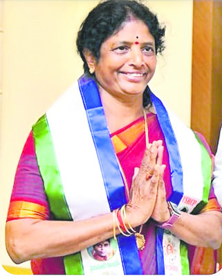 ఆ క్రెడిట్ కొట్టేద్దామని..4