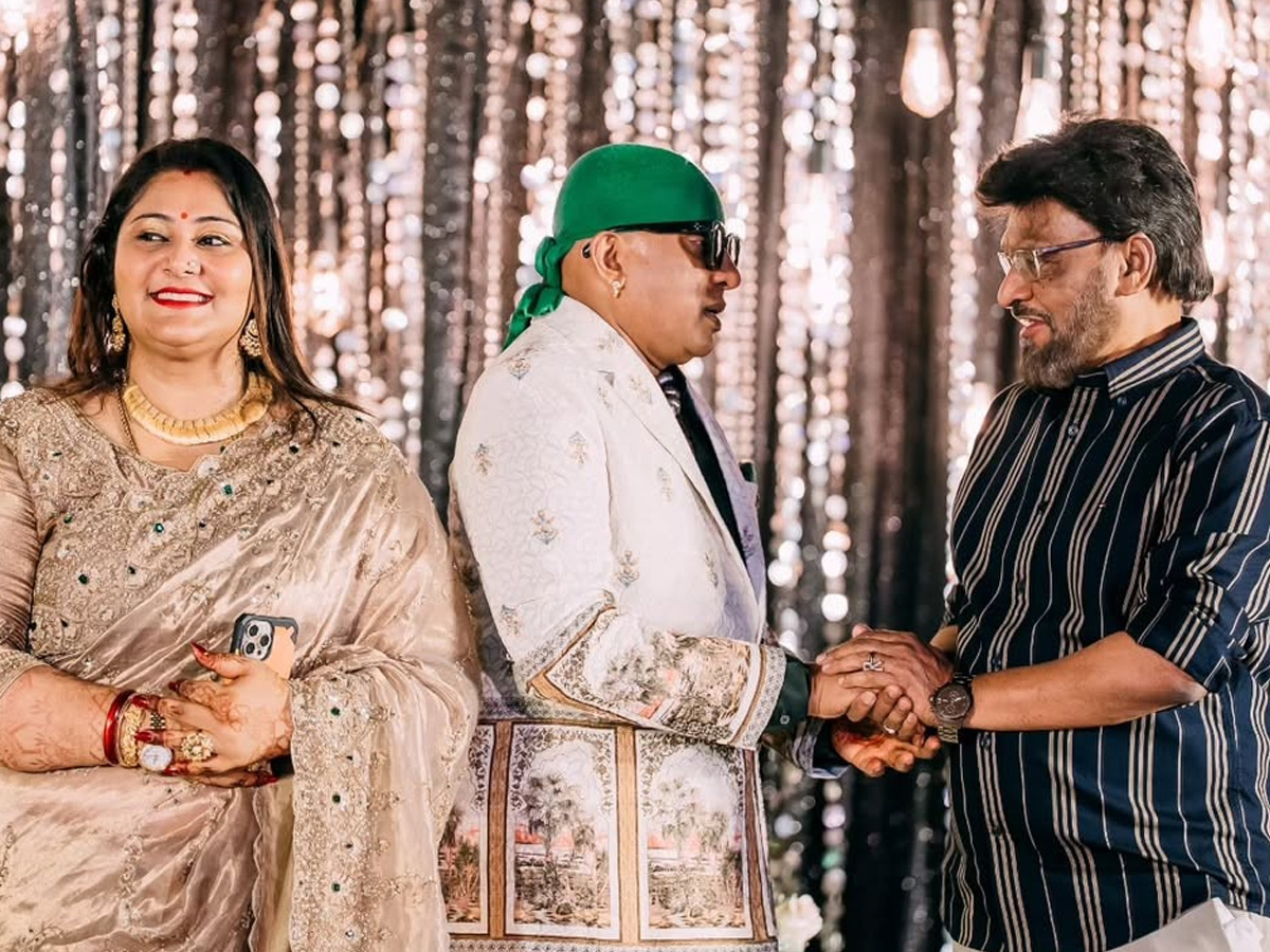Grand Drums Siva Mani Son wedding Reception Photos7