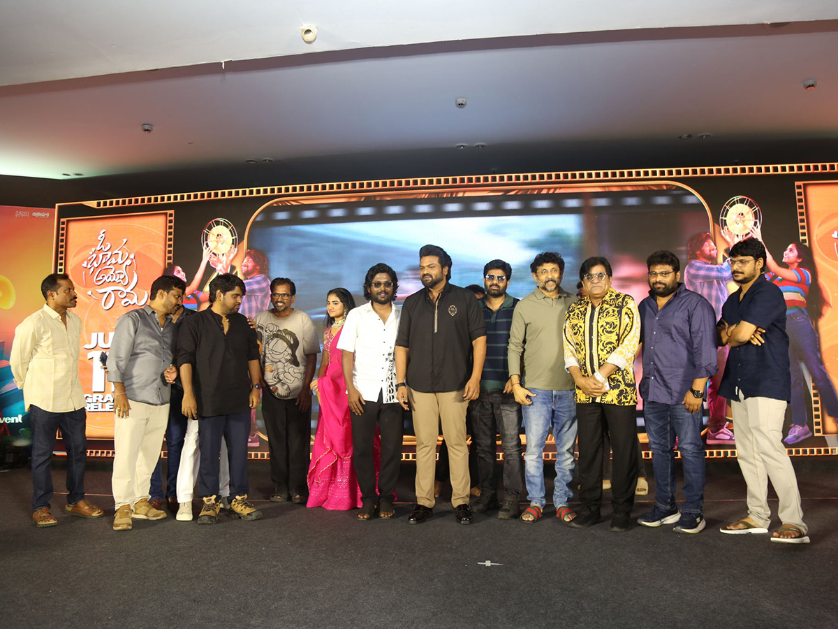Oh Bhama Ayyo Rama Pre Release Event Photo Gallery2