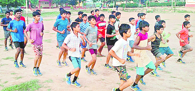 క్రీడాకారులతో కూటమి చెడుగుడు! 1