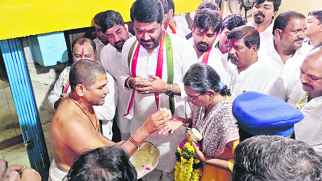 జనహితయాత్రకు ఘన స్వాగతం 1