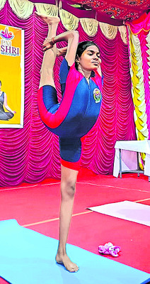 యోగా పోటీల్లో ఏపీ విద్యార్థుల ప్రతిభ2