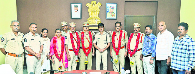 సేవలతోనే గుర్తింపు   1