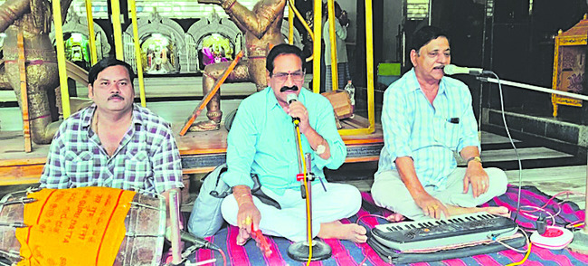 చేయి తడిపితే ఓకే ! 2