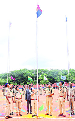గమ్యంపై గురిపెడితే విజయం..5