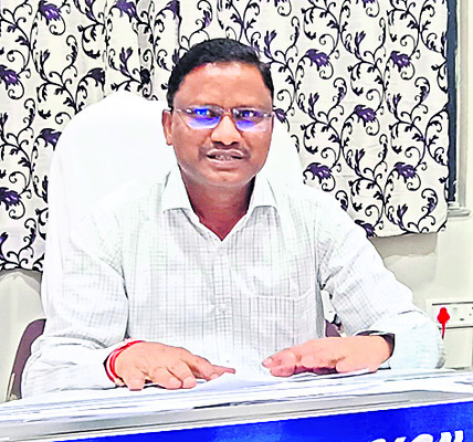 ముఖ చిత్రమే ముఖ్యమిక!4
