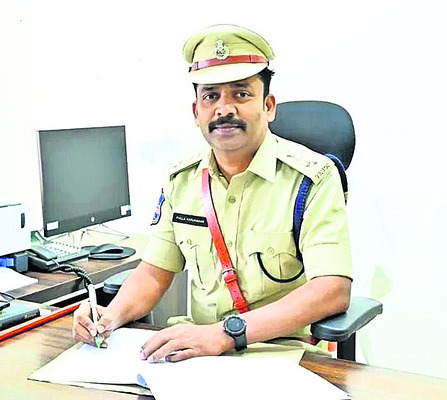 ● జిల్లాలో హద్దు మీరుతున్న పోలీసులు ● తమ పరిధి కాకున్న 1