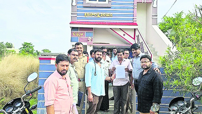 నాగుపాము అలజడి2