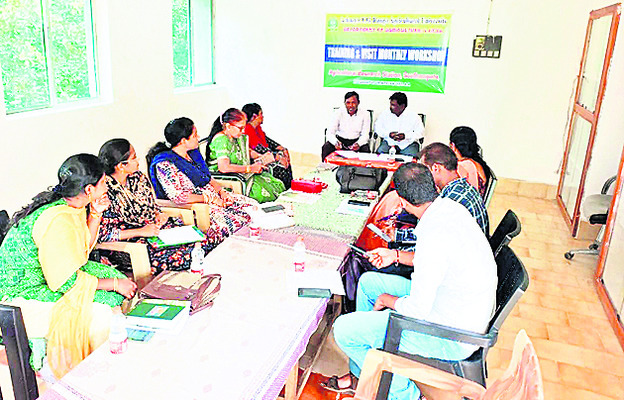 వ్యవసాయశాఖ సైంటిస్టుల క్షేత్ర పర్యటన1
