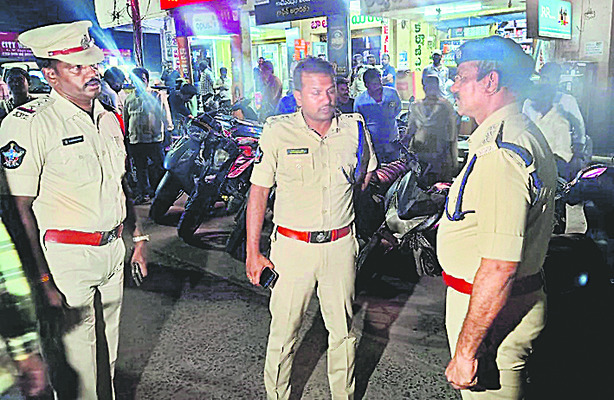 చేయి తడిపితే ఓకే ! 3