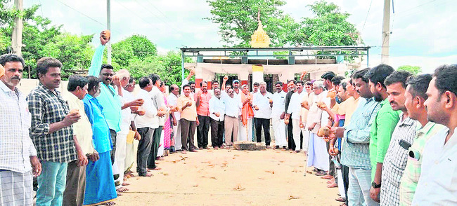రాష్ట్రంలో అరాచక పాలన1