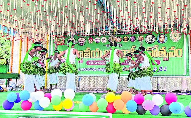 మరణించి మరో ఇద్దరికి వెలుగునిచ్చి.. 2