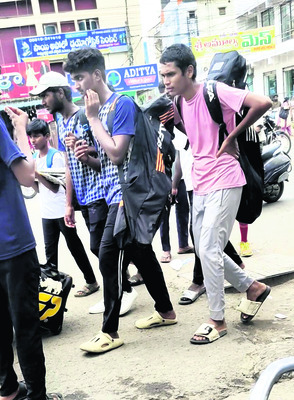 క్రీడా పోటీలు సరే.. సౌకర్యాలేవి? 1