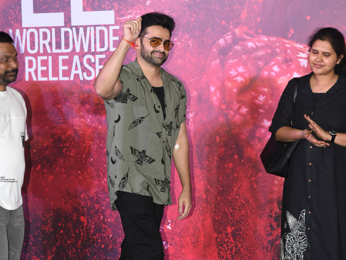 Anupama Parameswaran Paradha Trailer Launch Photos11