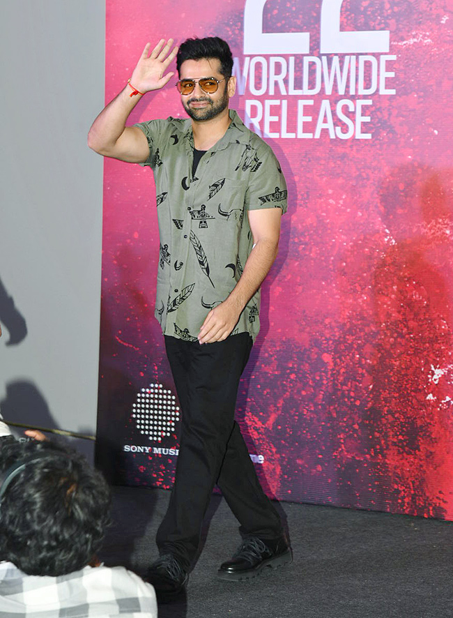 Anupama Parameswaran Paradha Trailer Launch Photos12