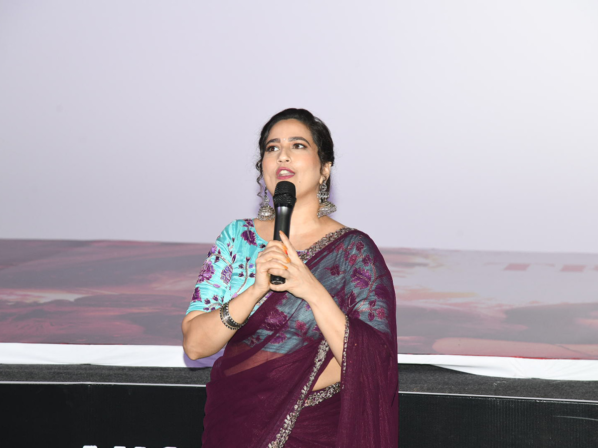 Anupama Parameswaran Paradha Trailer Launch Photos15