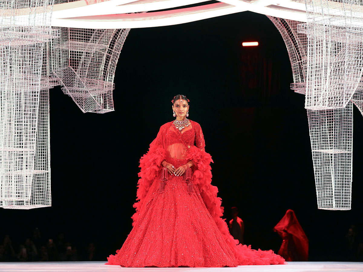 Fashion Designer Gaurav Gupta Bridal Couture Show Photos23