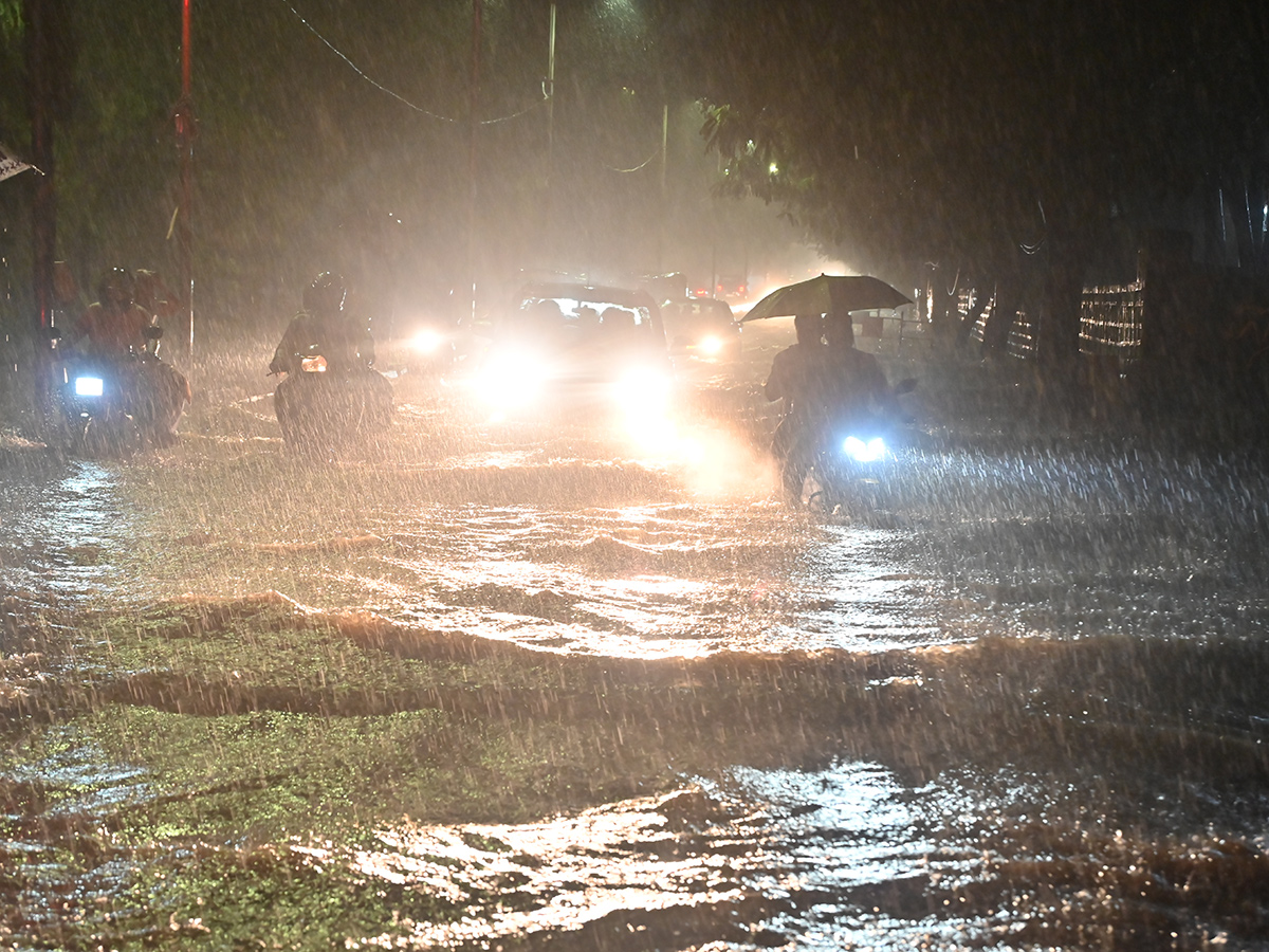 Heavy Rain in Hyderabad LIVE Updates23