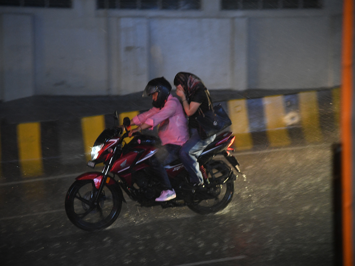 Heavy Rain in Hyderabad LIVE Updates27