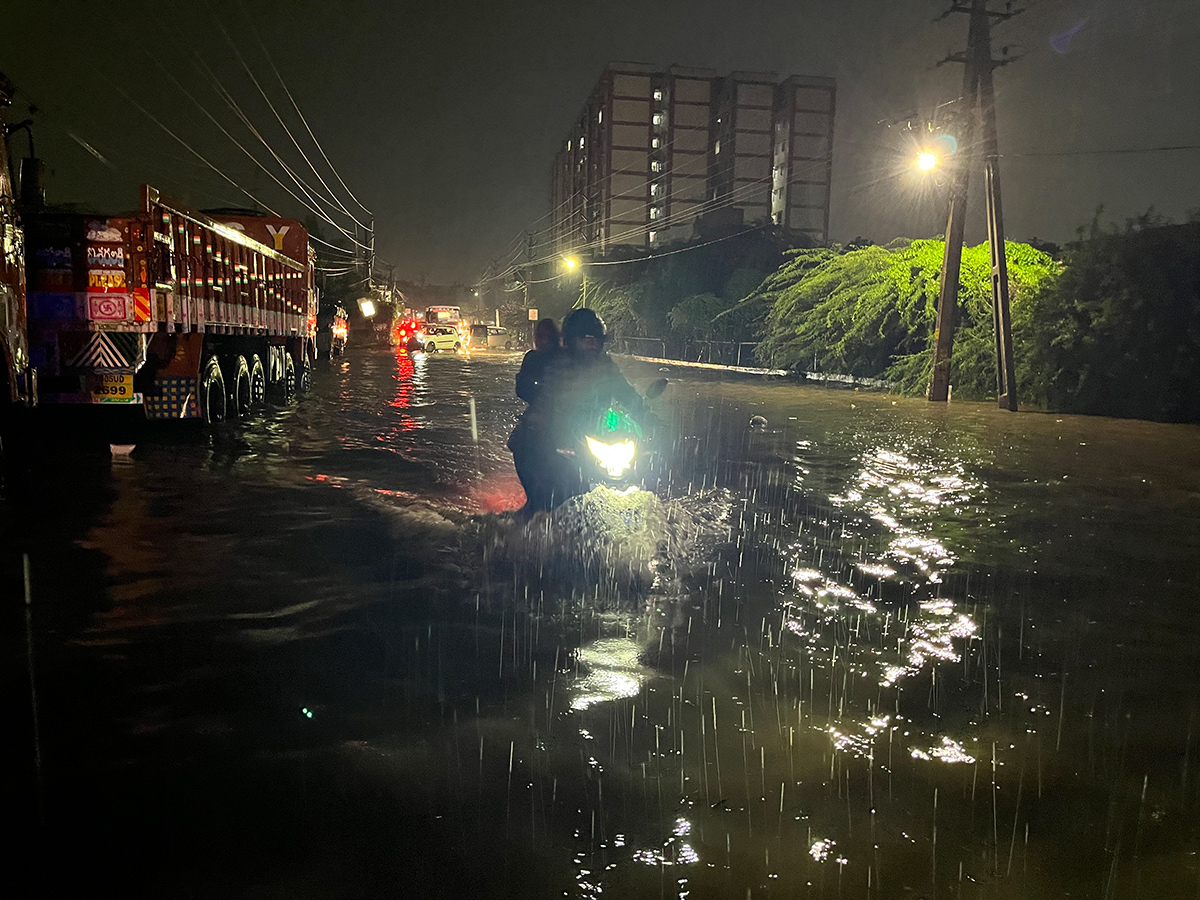 Heavy Rain in Hyderabad LIVE Updates5