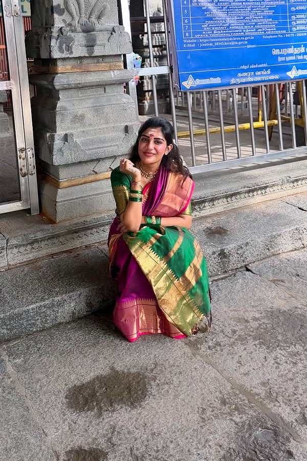Surekha Vani With Daughter Supritha Visits Arunachalam Temple Photos13