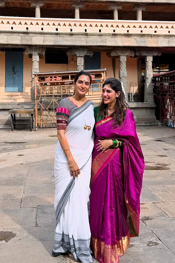 Surekha Vani With Daughter Supritha Visits Arunachalam Temple Photos7