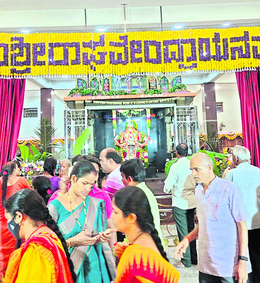 కొనసాగుతున్న ఆరాధనోత్సవాలు 2