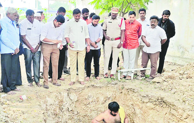 శంకుస్థాపన సరే..పనులెప్పుడు..? 1