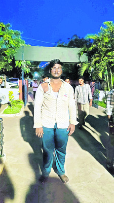 కేసు నమోదు చేయాలంటూ.. 2