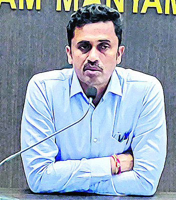అర్జీల వివరాల కోసం  టోల్‌ ఫ్రీ 1100 : కలెక్టర్‌ 1
