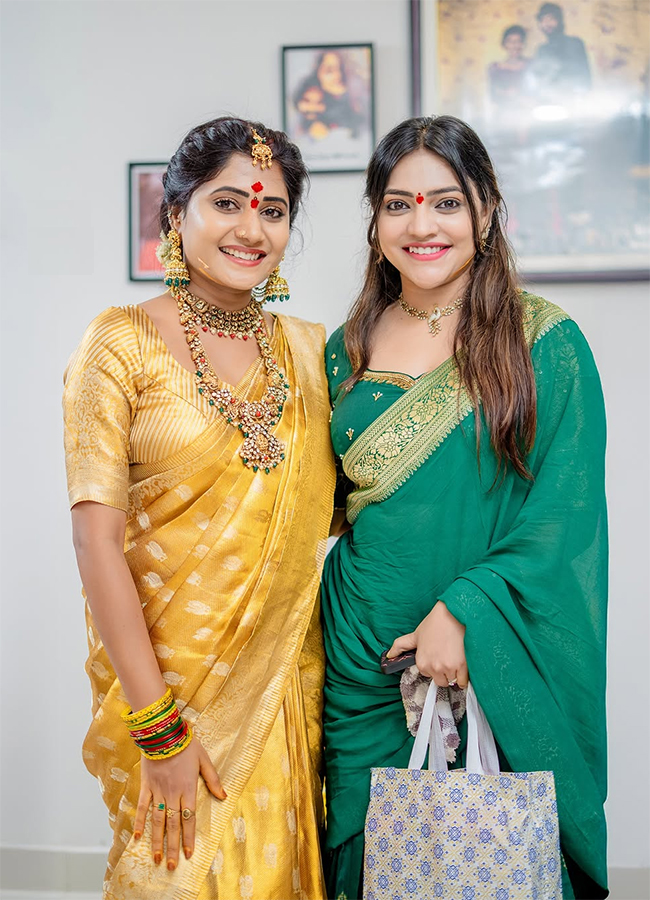 Bigg Boss 6 Contestant Vasanthi Krishnan Varalakshmi Vratam Pics5