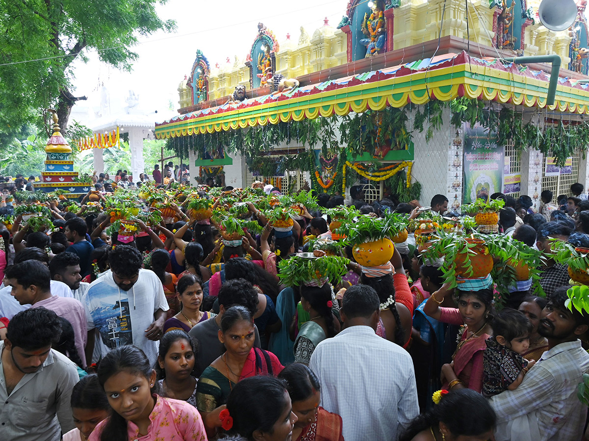 Devotional : Sravanamasam Bonalu 2025 at Nalgonda Photos13