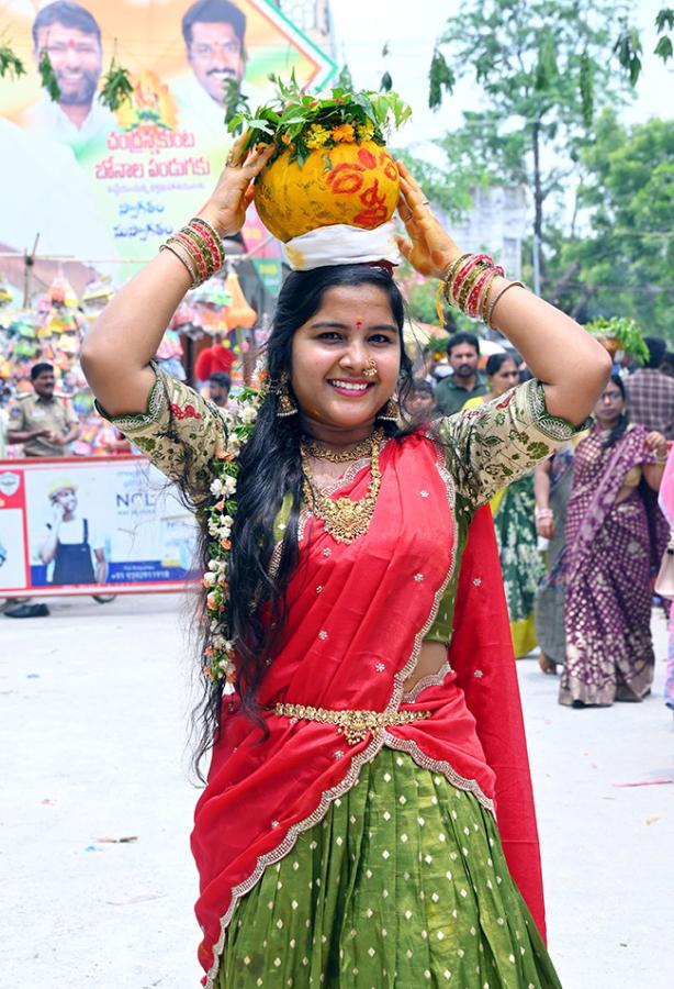 Devotional : Sravanamasam Bonalu 2025 at Nalgonda Photos18