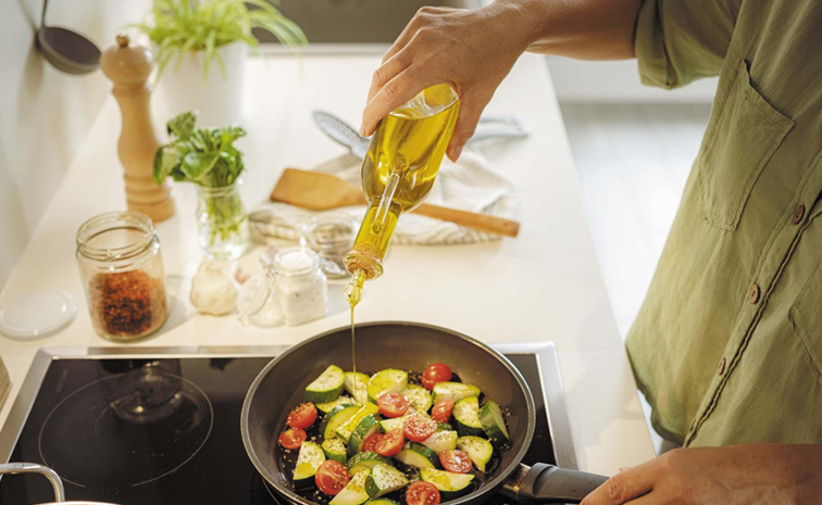 Do you know how healthy cooking oil is If used like this?3
