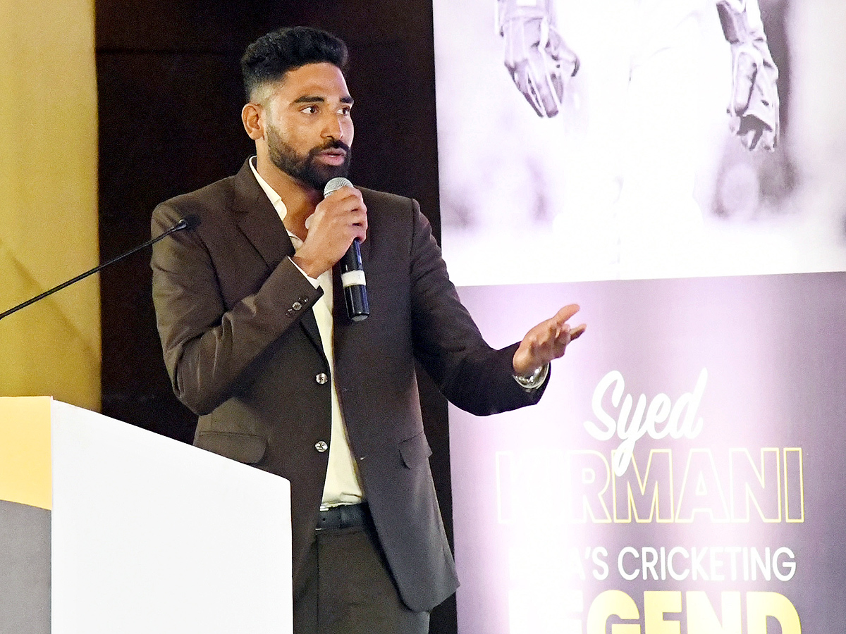 Kirmani Autobiography Stumped Book Launched in Hyderabad5
