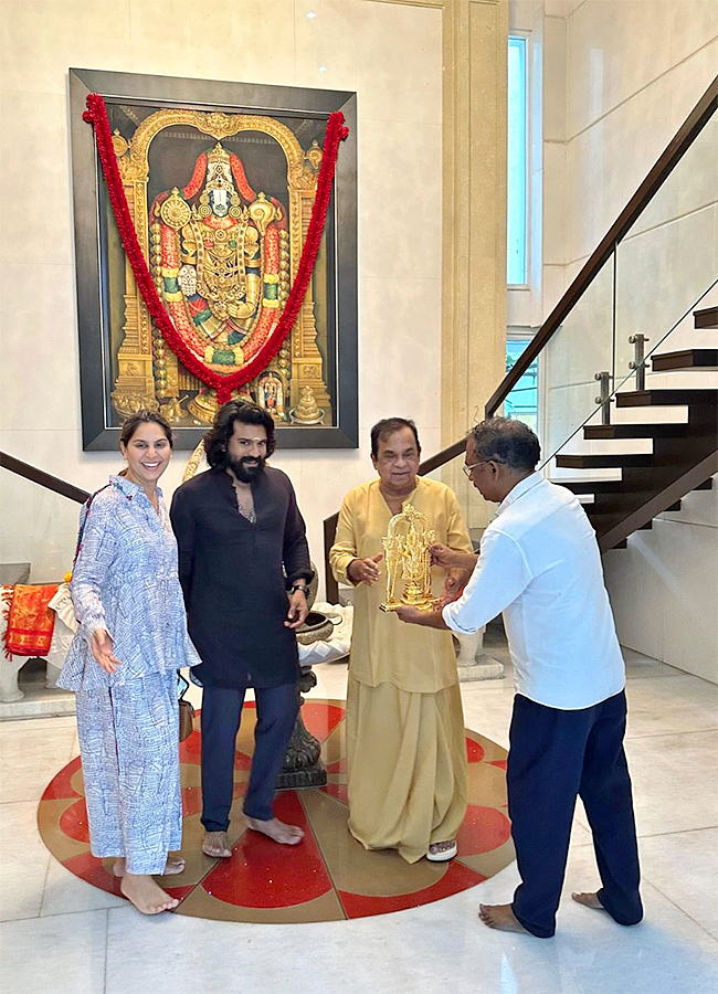 Ram Charan At Brahmanandam House Photos7
