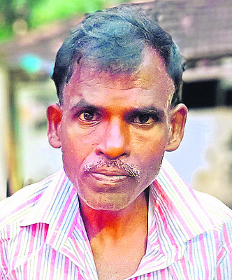 గూడు కరువు.. టెంటే ఆదెరువు1