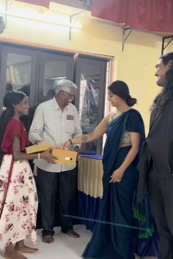 Hanuman Actress Varalakshmi And Her Husband With Orphans Photos4