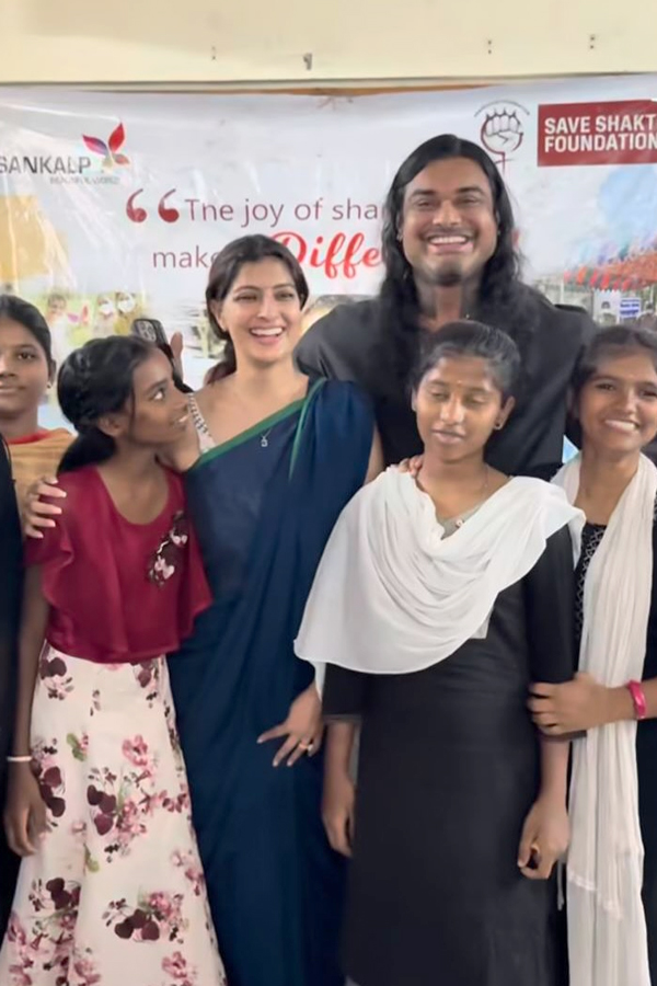 Hanuman Actress Varalakshmi And Her Husband With Orphans Photos3