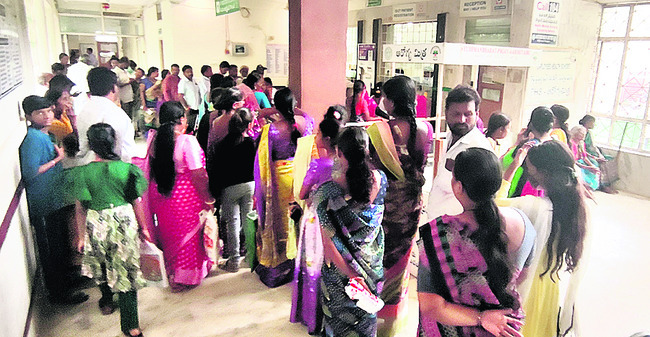 రోగాలు ఫుల్‌.. బెడ్లు నిల్‌2