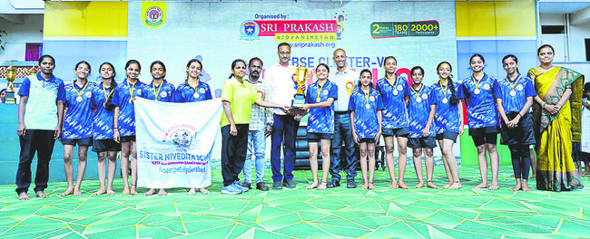 క్రీడలతో ఉజ్వల భవిష్యత్తు2