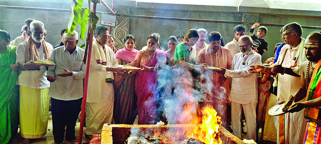 వీల్‌ చైర్‌ టెన్నిస్‌ టోర్నీలో విజయకేతనం 1