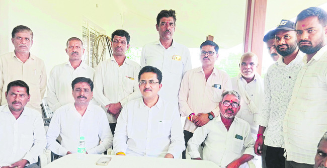 మంత్రులపై అనుచిత వ్యాఖ్యలు సహించం1