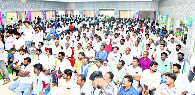 కూటమి పాలనలో ఎస్సీలపై దాడులు 1