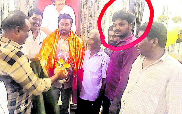పిఠాపురంలో.. చోర సైనికులు?2